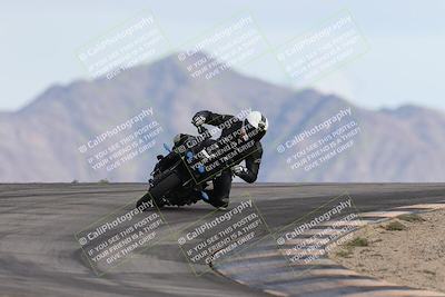 media/Nov-16-2025-Race Pace (Sun) [[8c5fa54630]]/Non Verified Riders (1st 20 Minutes)/6-Turn 12 (2pm)/